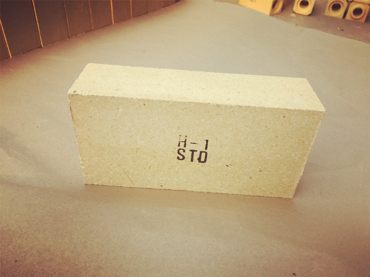 low Porosity fire clay Bricks