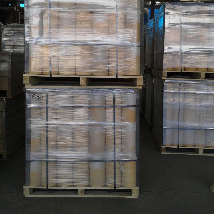 Sleeve brick