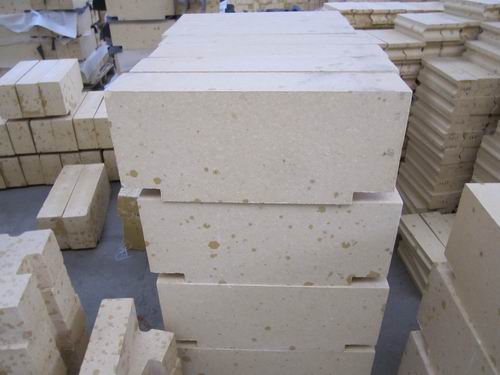 Silica brick