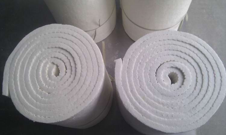 Roof insulation for high temperature industrial furnace ceramic fiber felt