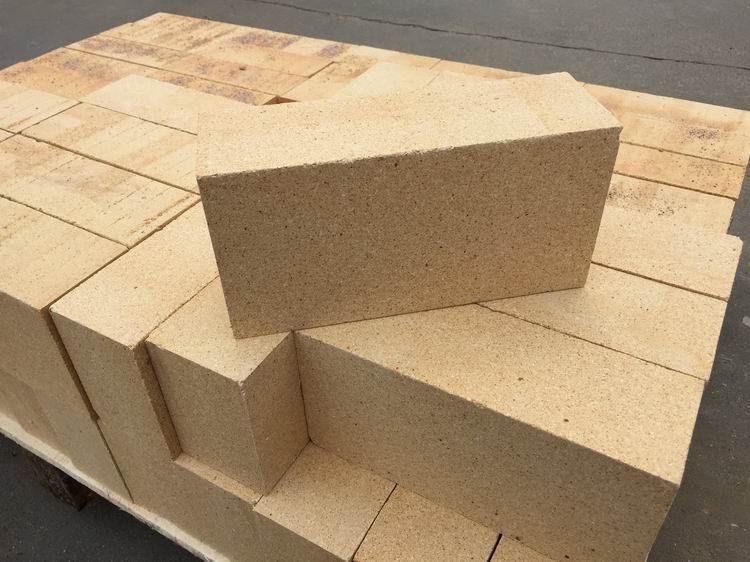 Chamotte clay brick