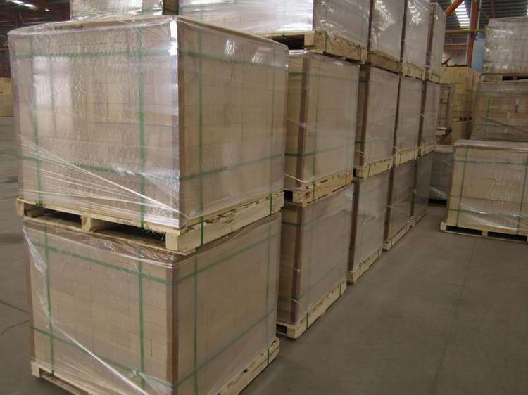 low Porosity fire clay Bricks 