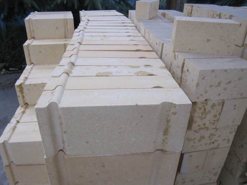 Silica brick