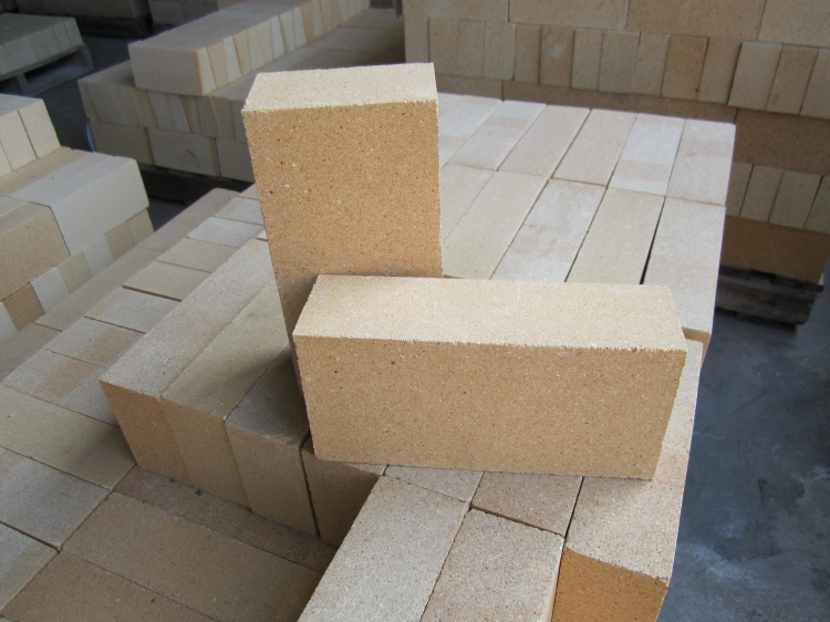 Chamotte clay brick