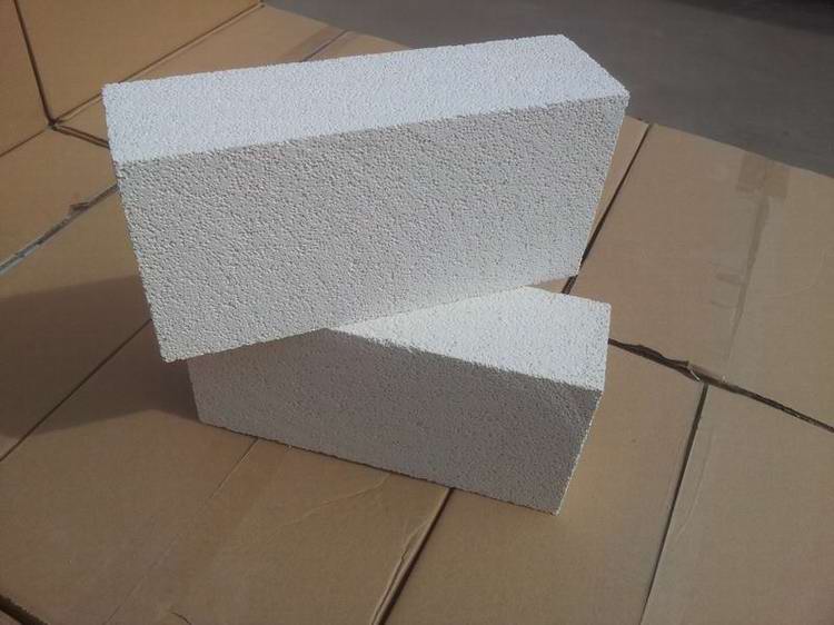 Diatomite insulation brick