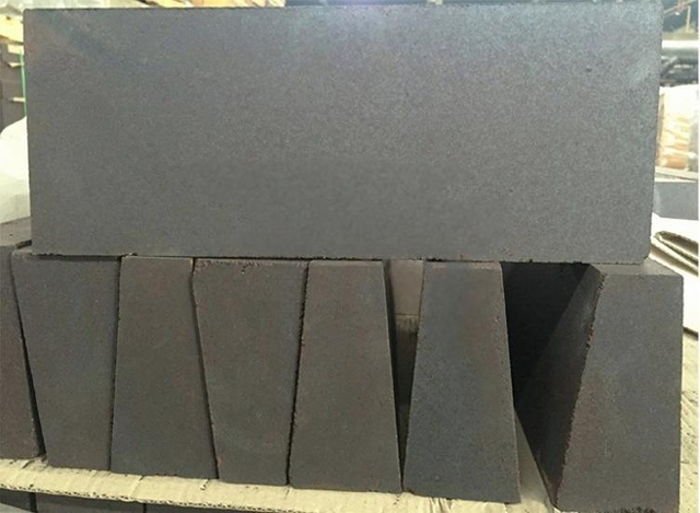  Cement rotary kiln firing belts magnesia chrome brick