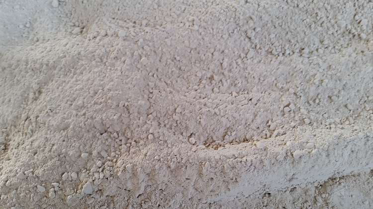 Is widely used in metallurgy Refractory materials