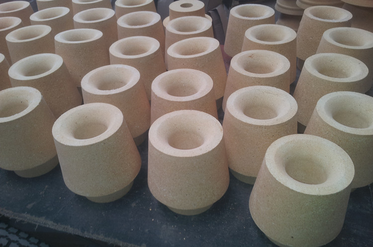 They are mainly used in mould cast steel ingot of casting steel industry Nozzle brick