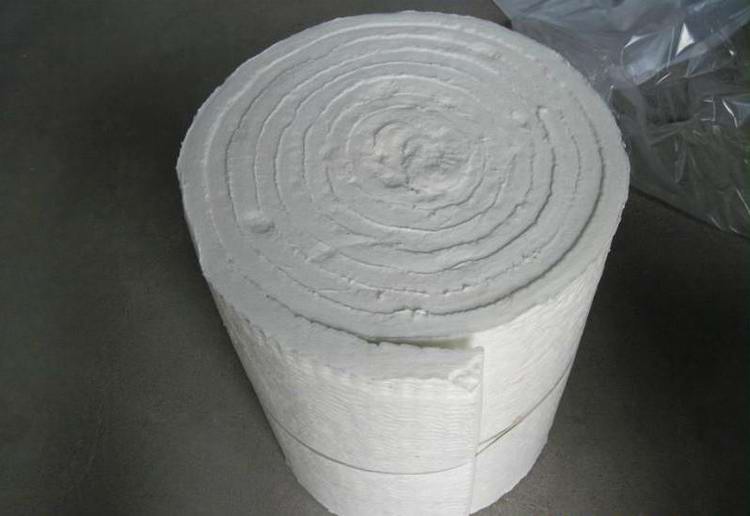 Roof insulation for high temperature industrial furnace ceramic fiber felt