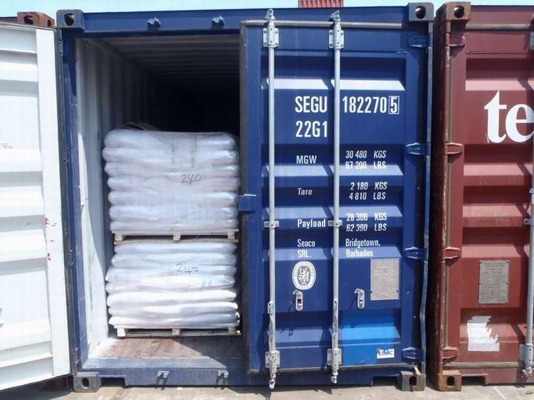 Insulating castable