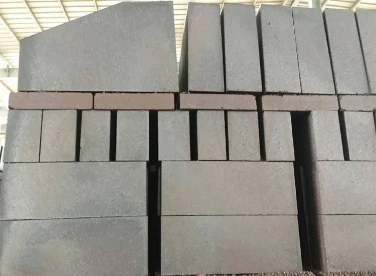  Widely used in Non-ferrous metal smelting furnaces magnesia chrome brick 