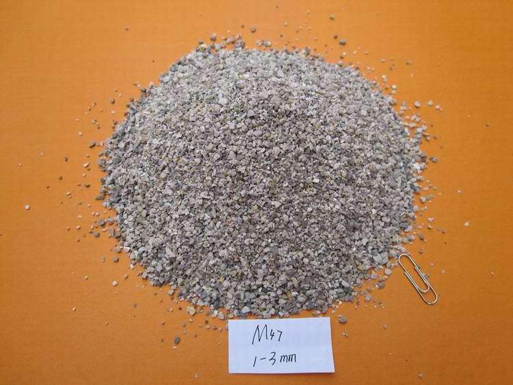 Precision casting mullite