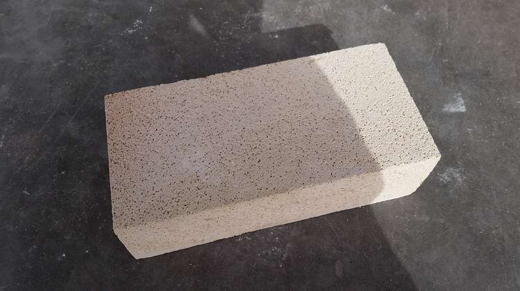 Build new energy-saving industrial kiln Insulating refractory brick 