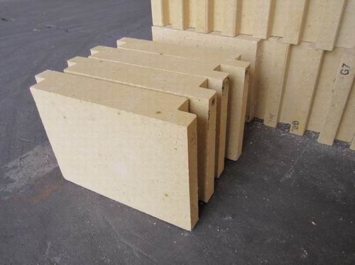 Silica brick