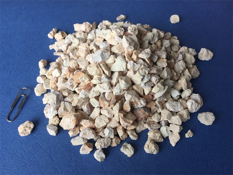 Bauxite clinker