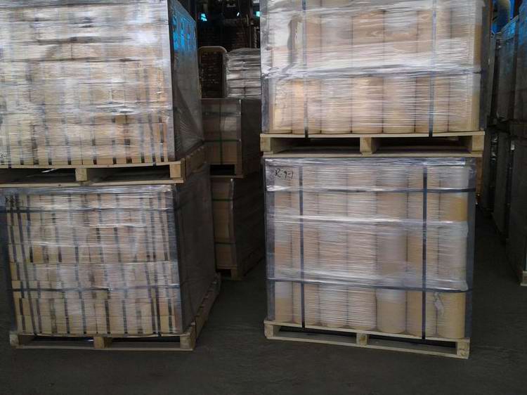 Sleeve brick
