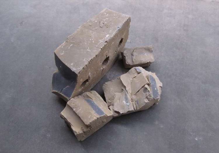  High-quality refractory raw material Sintered mullite