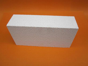 Build new energy-saving industrial kilnHeat insulating brick