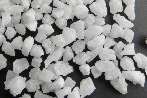 It can also be used as lapping and polishing medium White corundum