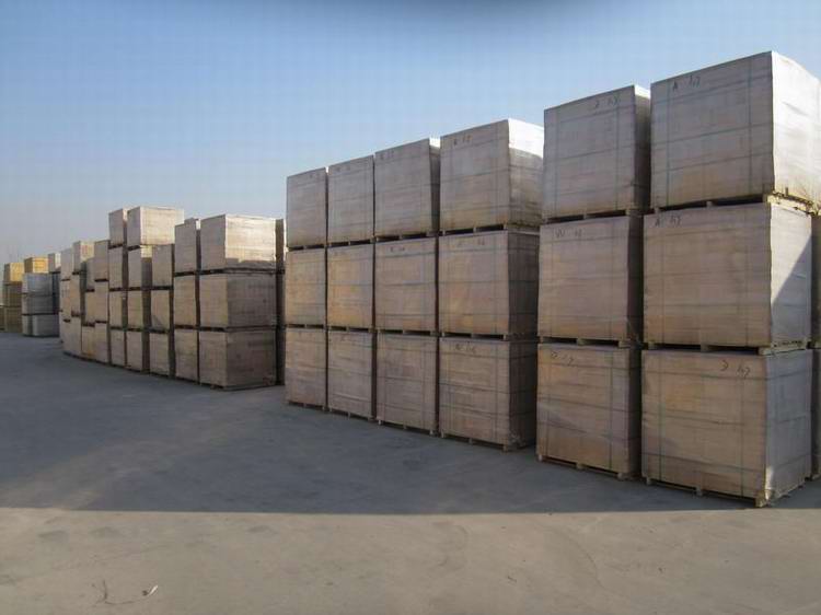 Silica brick