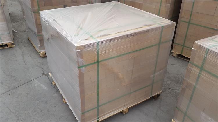 High aluminum brick 