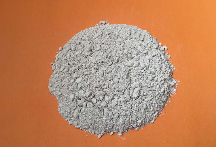 Insulation refractory castable