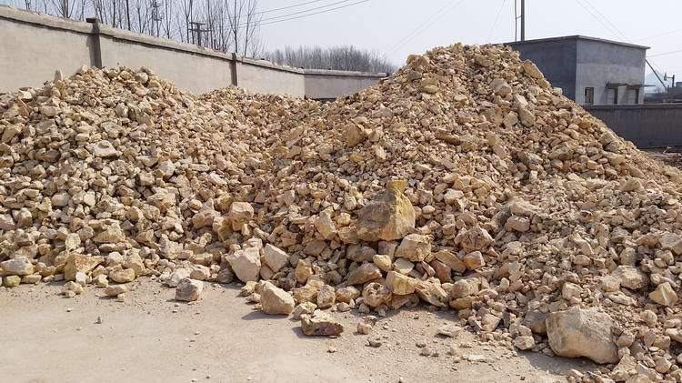 Is mainly used forceramic fiber products Bauxite clinker