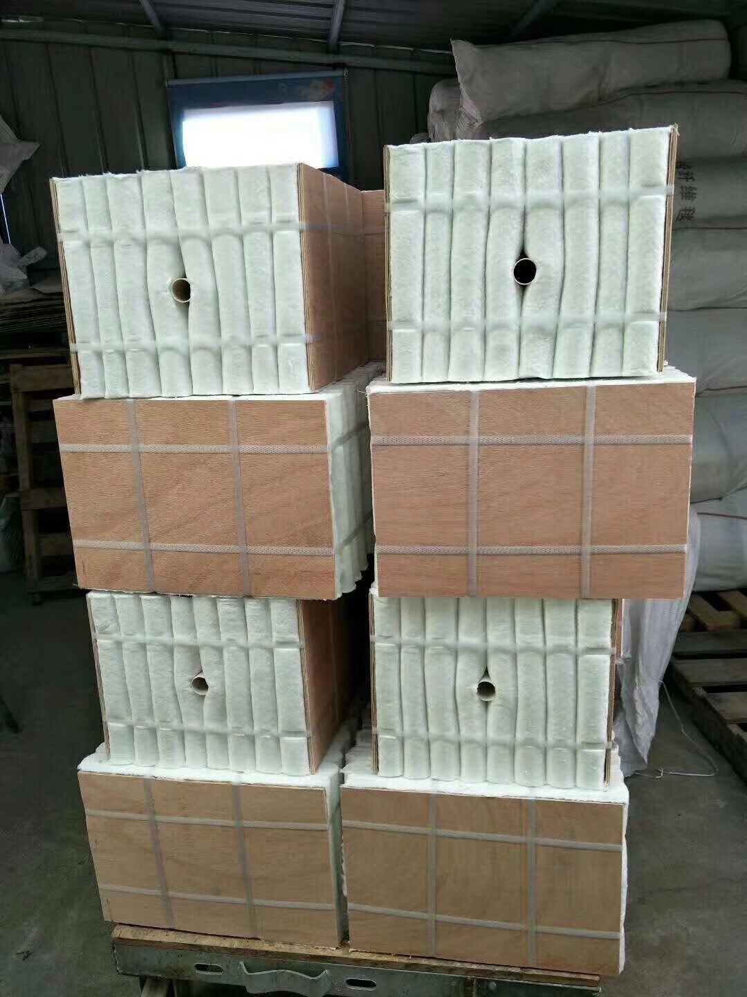 Ceramic fiber module