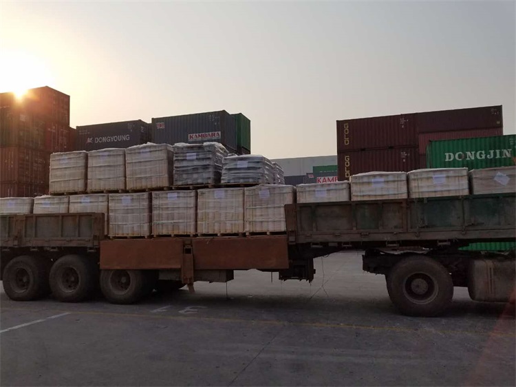 Refractory materials
