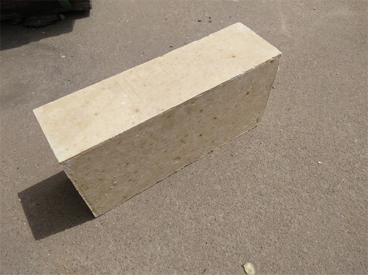 low Porosity fire clay Bricks 
