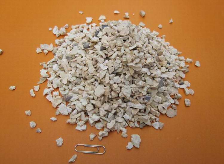 Calcined bauxite