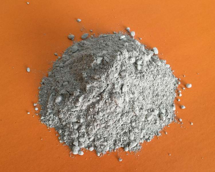 Refractory castable