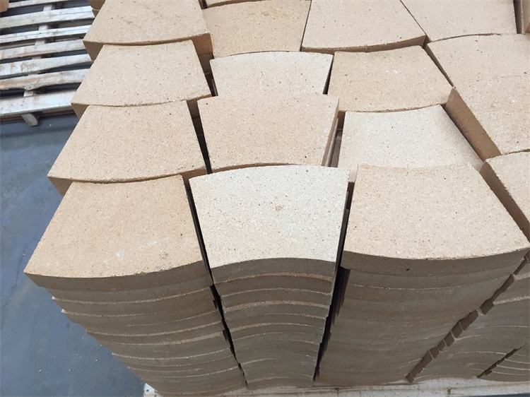 Fire brick refractory