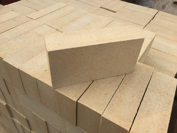 low Porosity fire clay Bricks