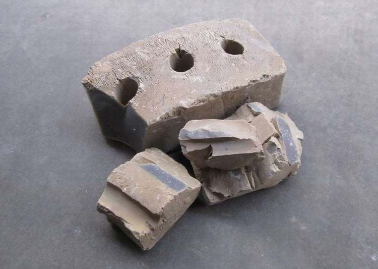  High-quality refractory raw material Sintered mullite