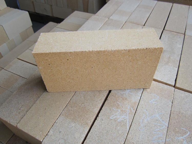 Chamotte clay brick
