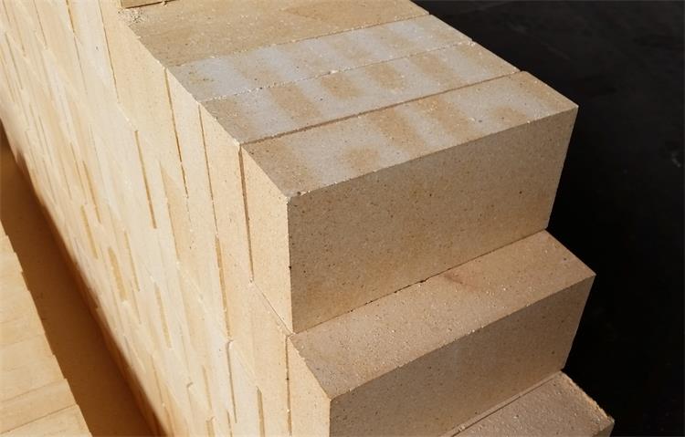 These are widely used in liner High aluminum brick 