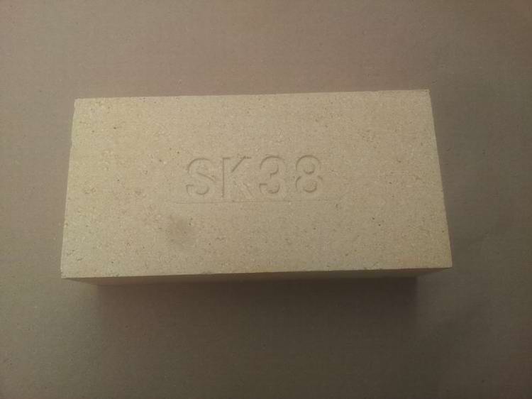High alumina refractory brick 
