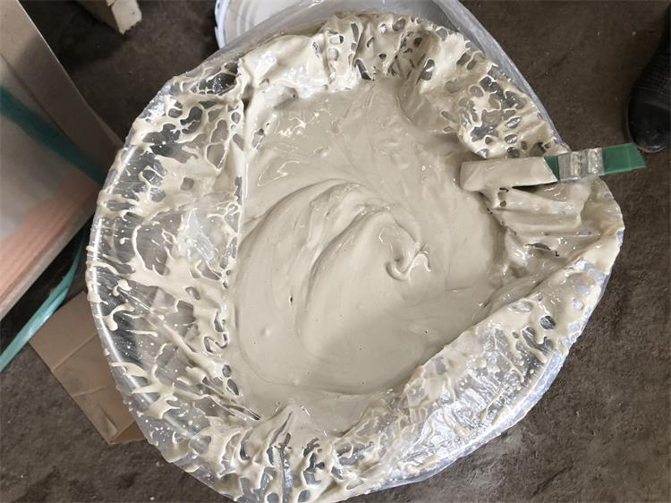  Is mainly used for laying refractory bricks, Insulation brick and repair of furnace lining Refractory mortar 