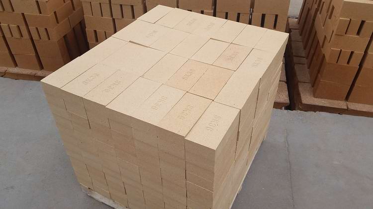 Fire brick refractory