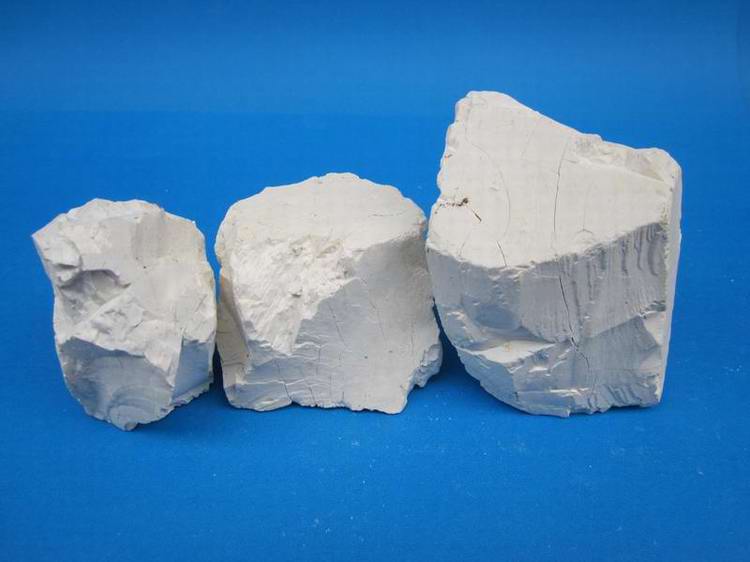 Calcined flint clay