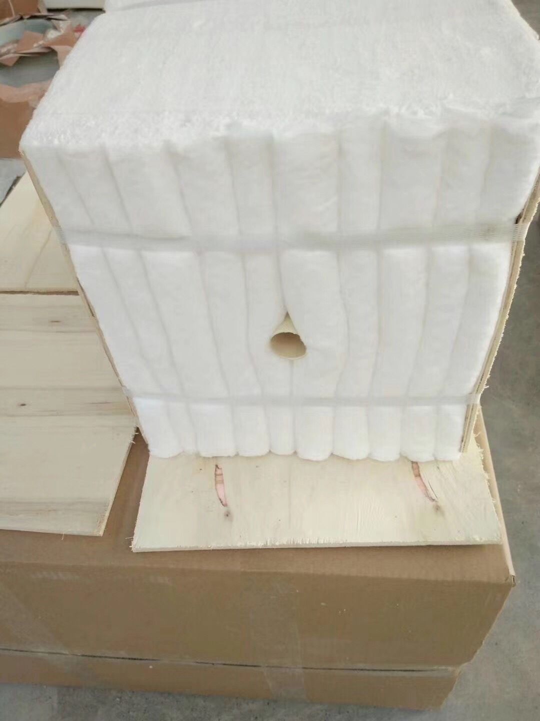 Ceramic fiber module