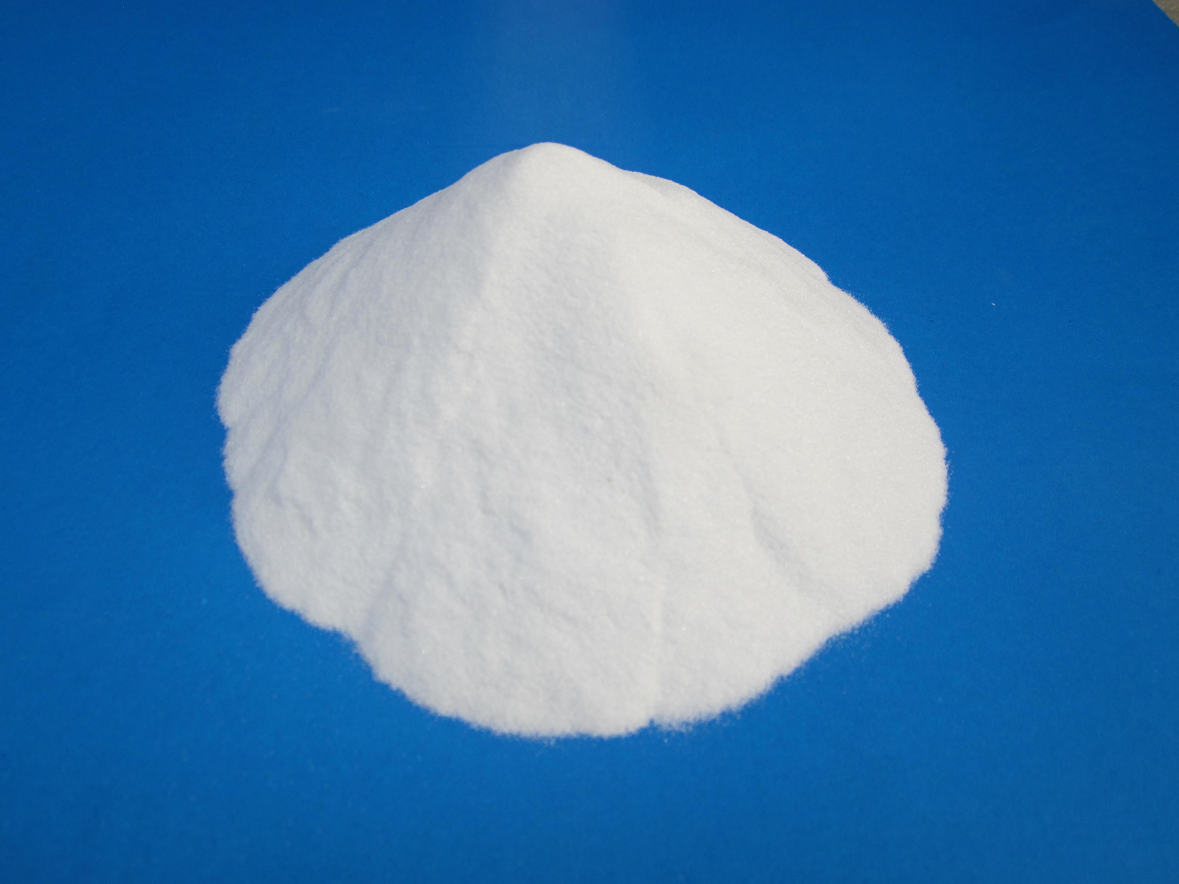White corundum