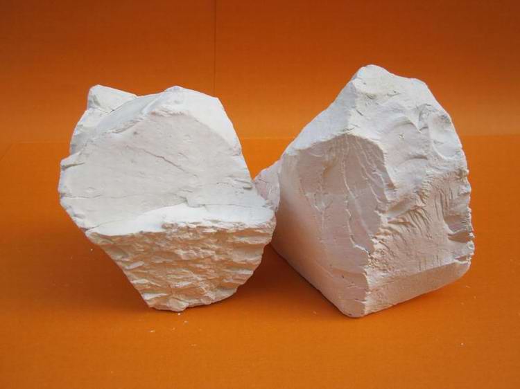 Calcined kaolin