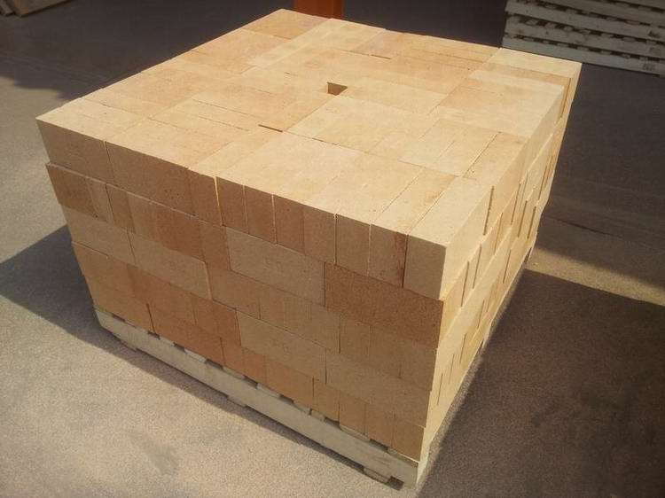 low Porosity fire clay Bricks