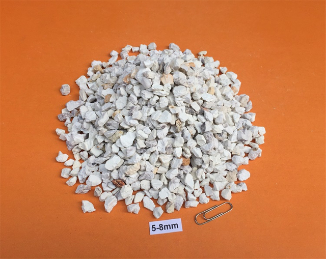 Precision casting sand flint clay clinker