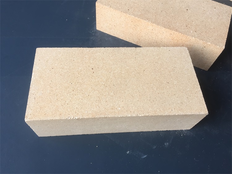 low Porosity fire clay Bricks