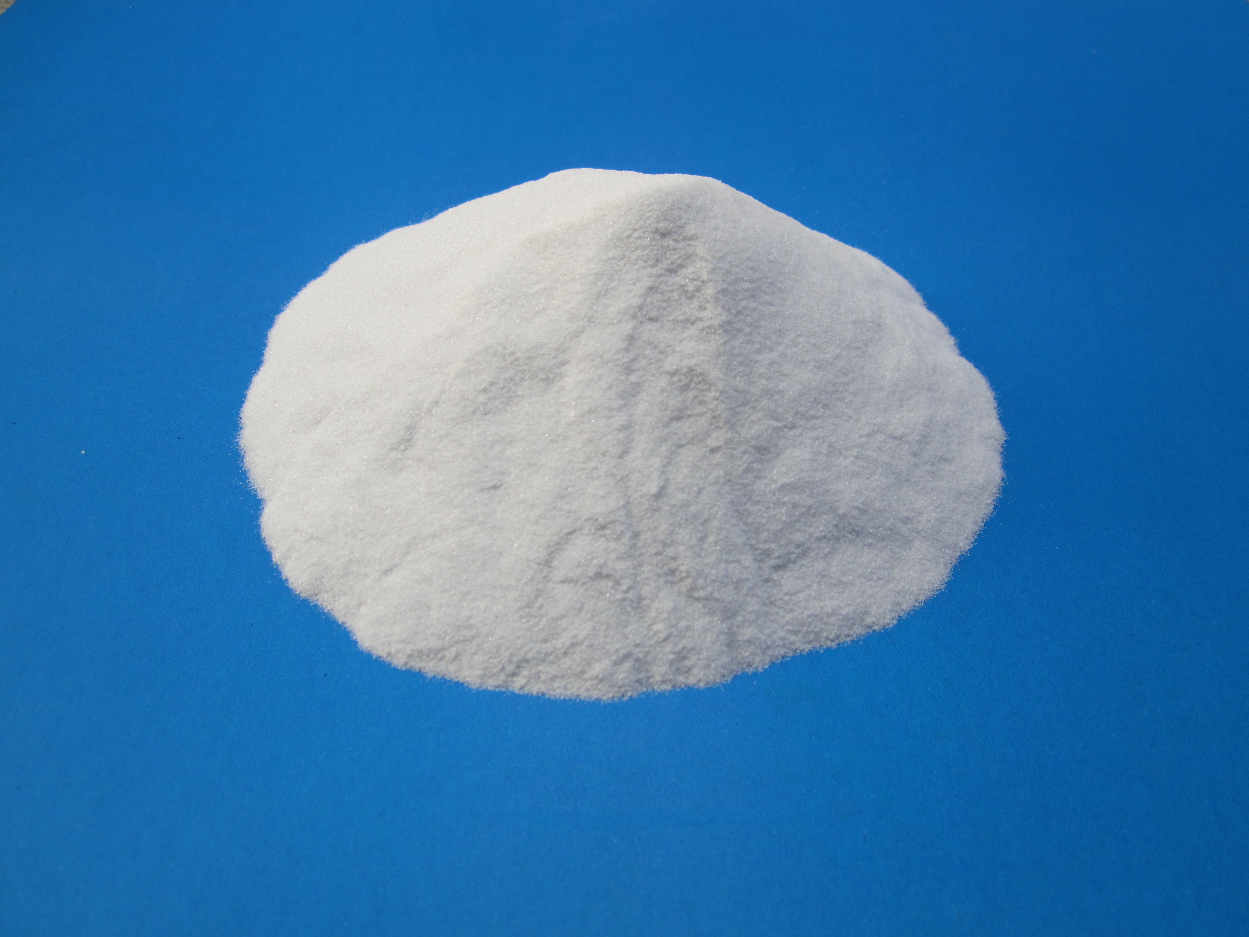 White corundum