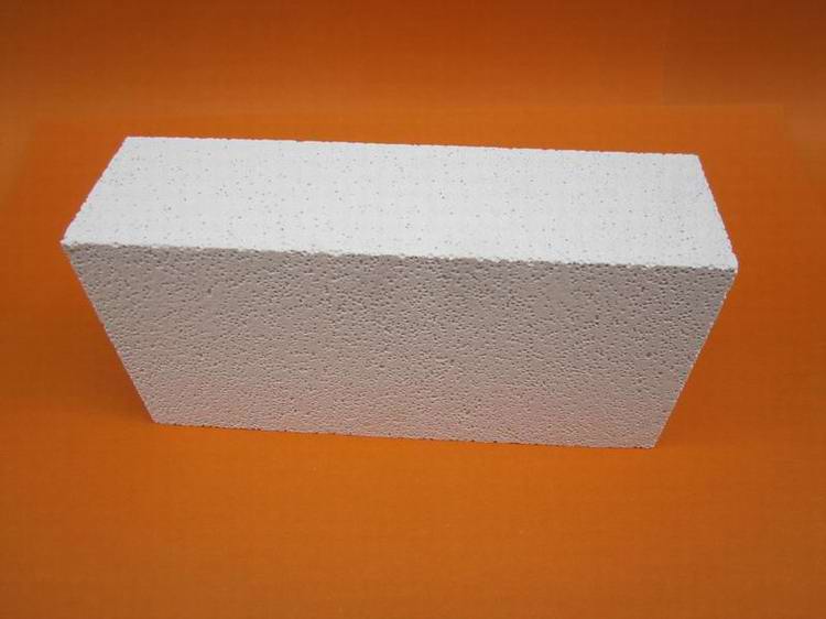 High strength and resistance to corrosion Heat insulation brick