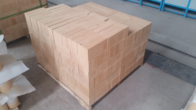 low Porosity Chamotte brick
